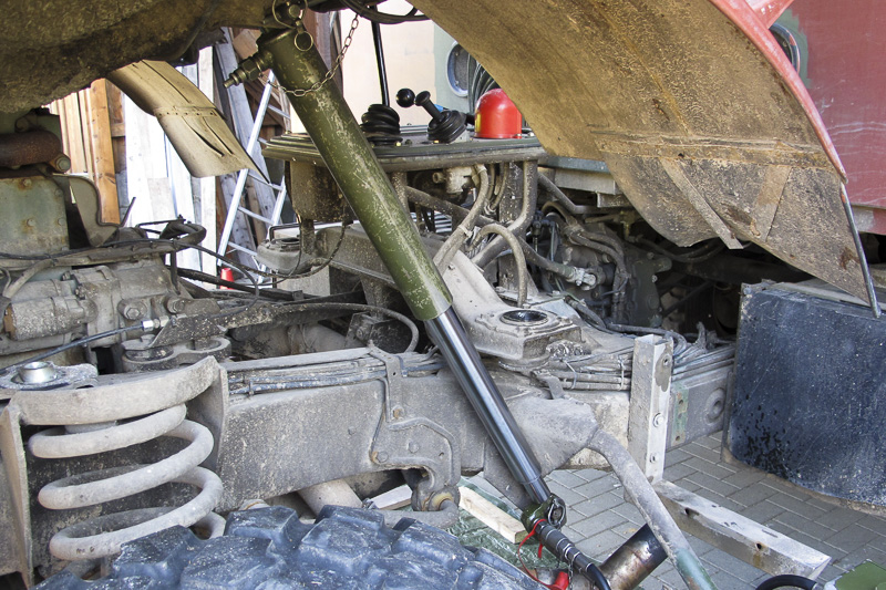 Unimog 435 Fahrerhaus kippen | vesab.de