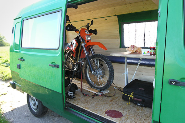 fahrzeuge_bus_minna_18_moped