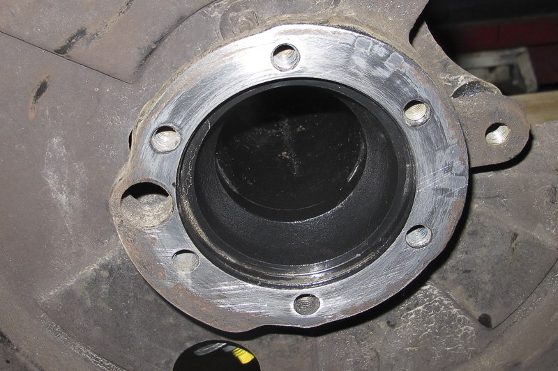 fahrzeuge_landrover_defender_hinterachse_08