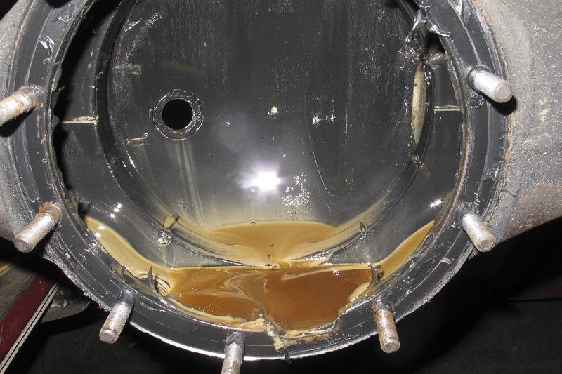 fahrzeuge_landrover_defender_hinterachse_12