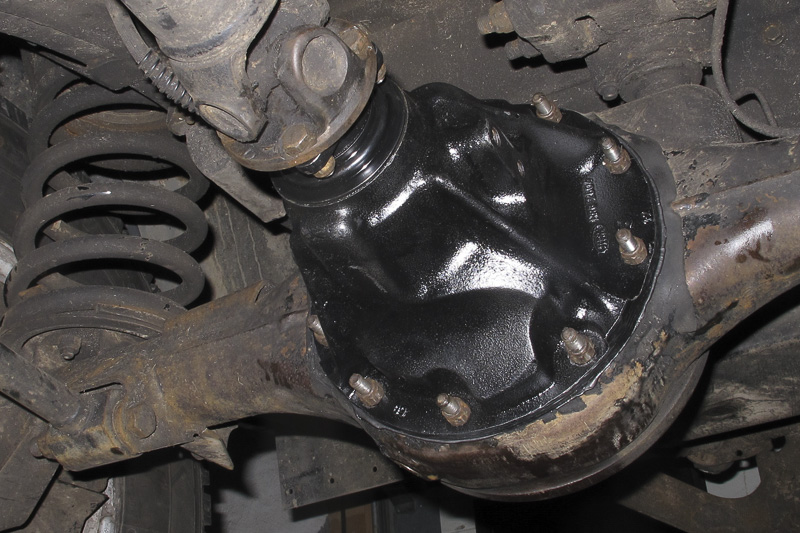 fahrzeuge_landrover_defender_hinterachse_14