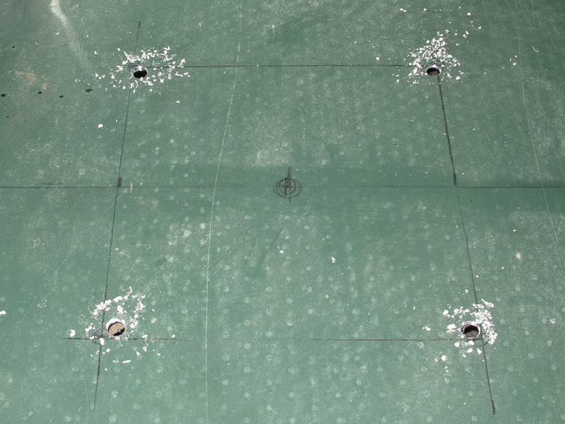 fahrzeuge_landrover_defender_klappe_dieselpumpe_03