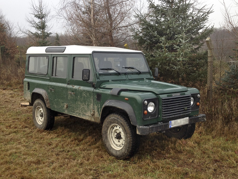 fahrzeuge_landrover_defender_td5_01