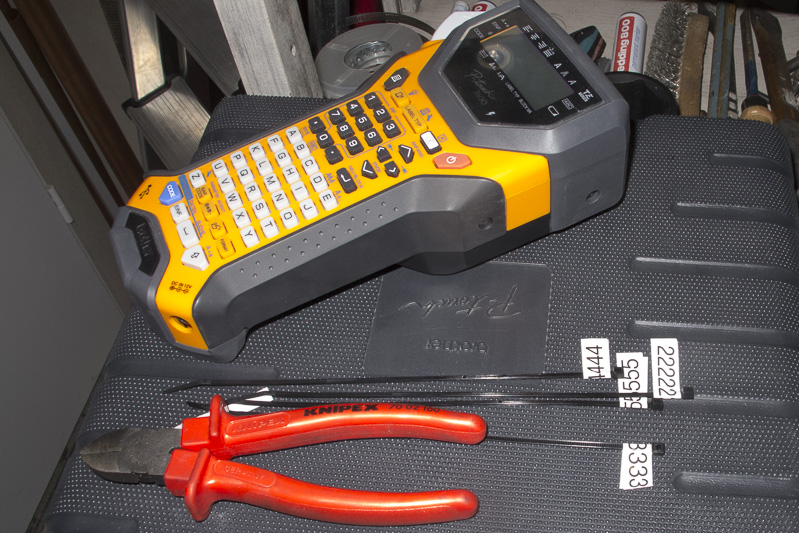 fahrzeuge_landrover_defender_zylinderkopf_21