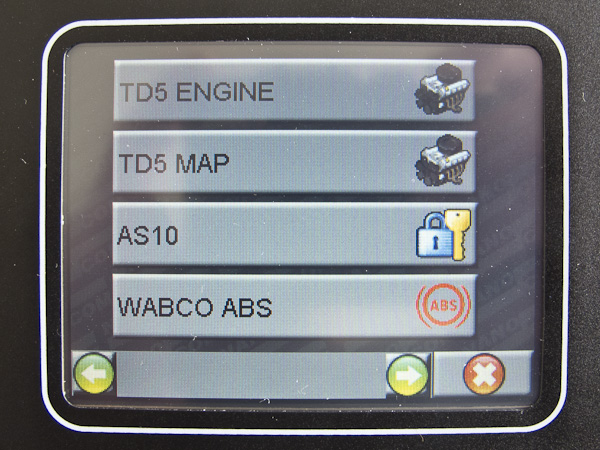 fahrzeuge_landrover_nanocom_02