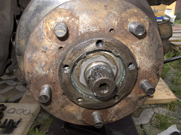 fahrzeuge_landrover_radlager_17