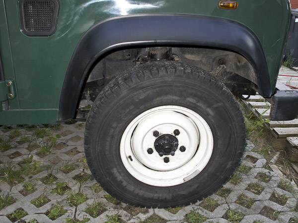 fahrzeuge_landrover_radlager_28