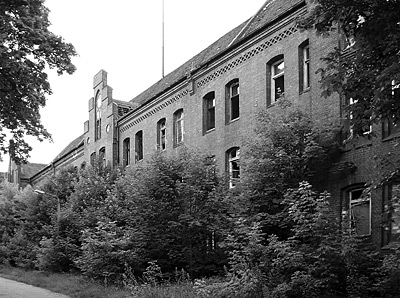 fahrzeuge_motorrad_lost_alteslager3sw