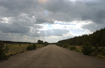 fahrzeuge_motorrad_lost_flugplatz1