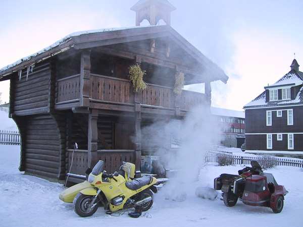 fahrzeuge_motorrad_polarkreis_07