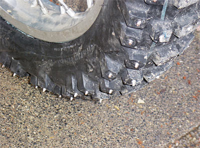 fahrzeuge_motorrad_spikes_13