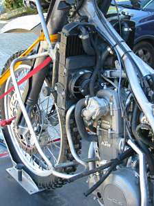 fahrzeuge_motorrad_tankbuegel3