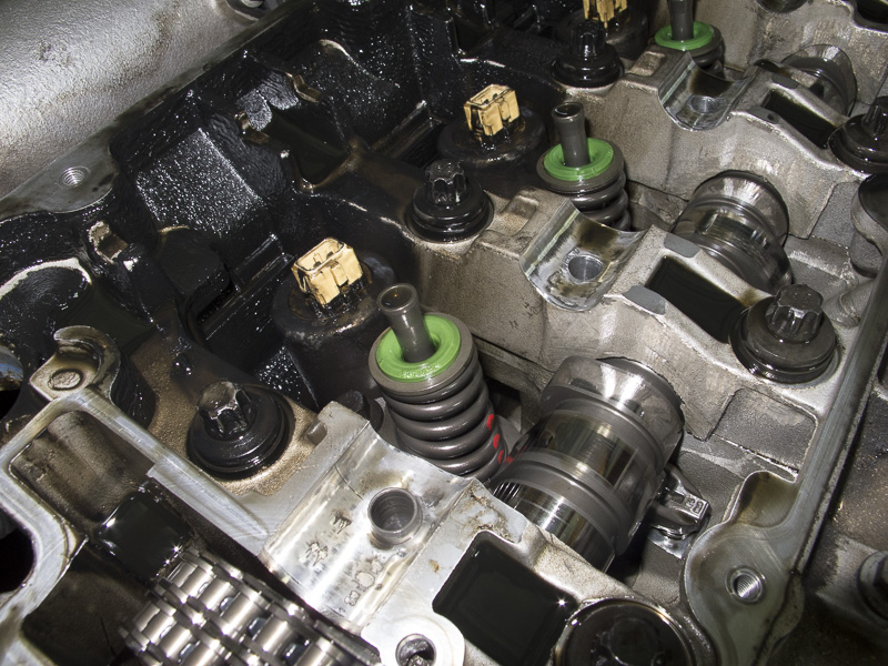 Fahzeuge landrover defender zylinderkopf 14