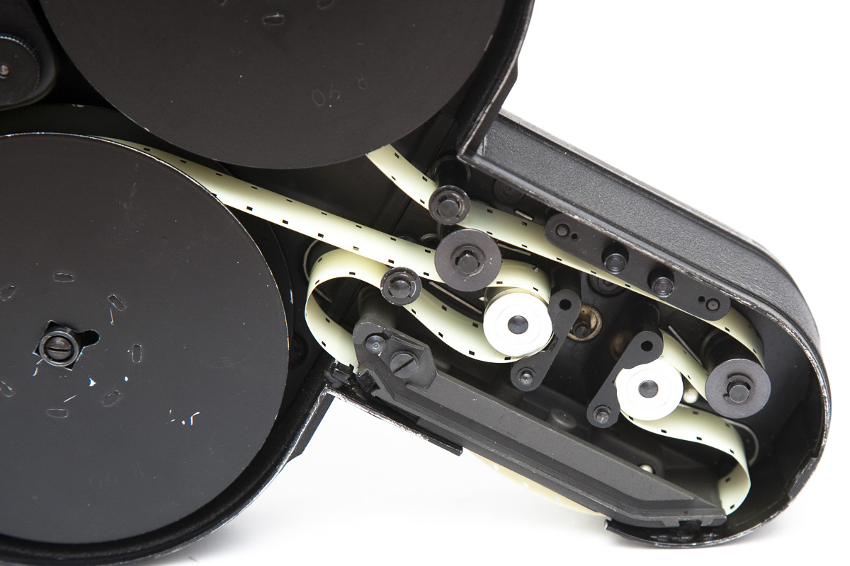 Film einlegen AK16 Pentaflex | vesab.de