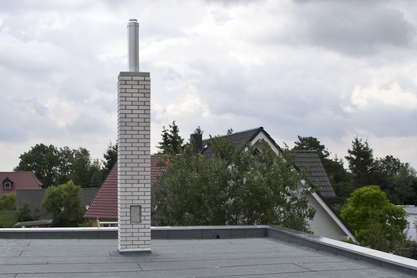 haus_heizung_schornstein_lang