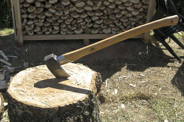 haus_holz_axt_09