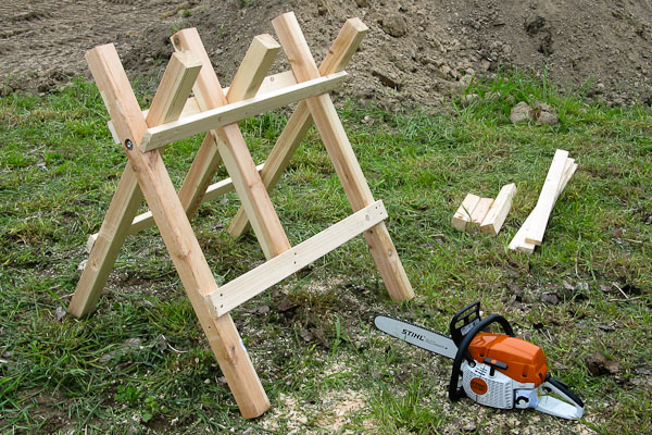 haus_holz_saegebock_18