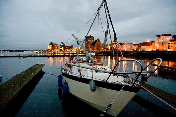 wassersport_segeln_juet_nadir_abend